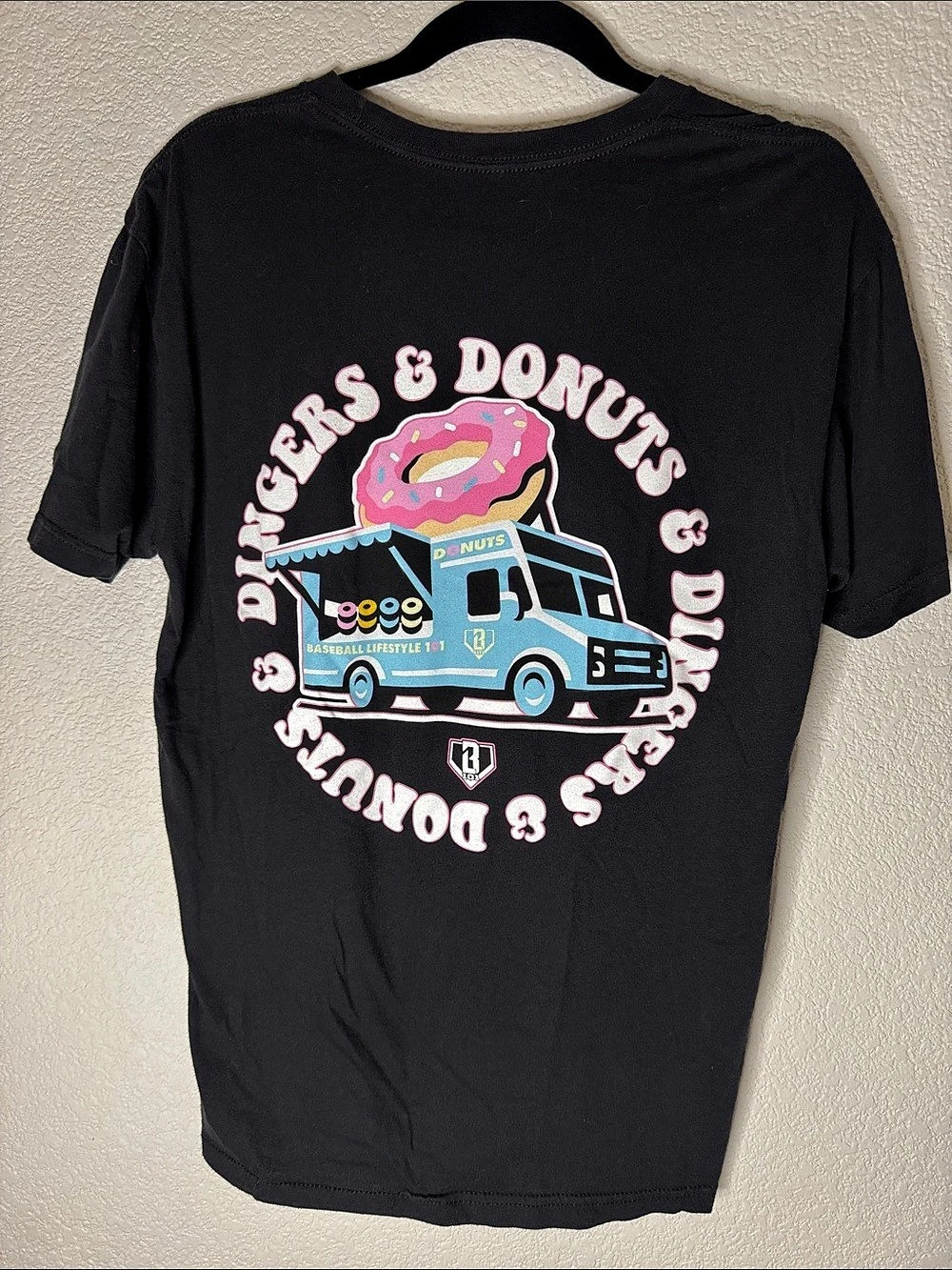 Baseball Lifestyle adult M Donuts Graphic Short Sleeve Tee in Black & Pink